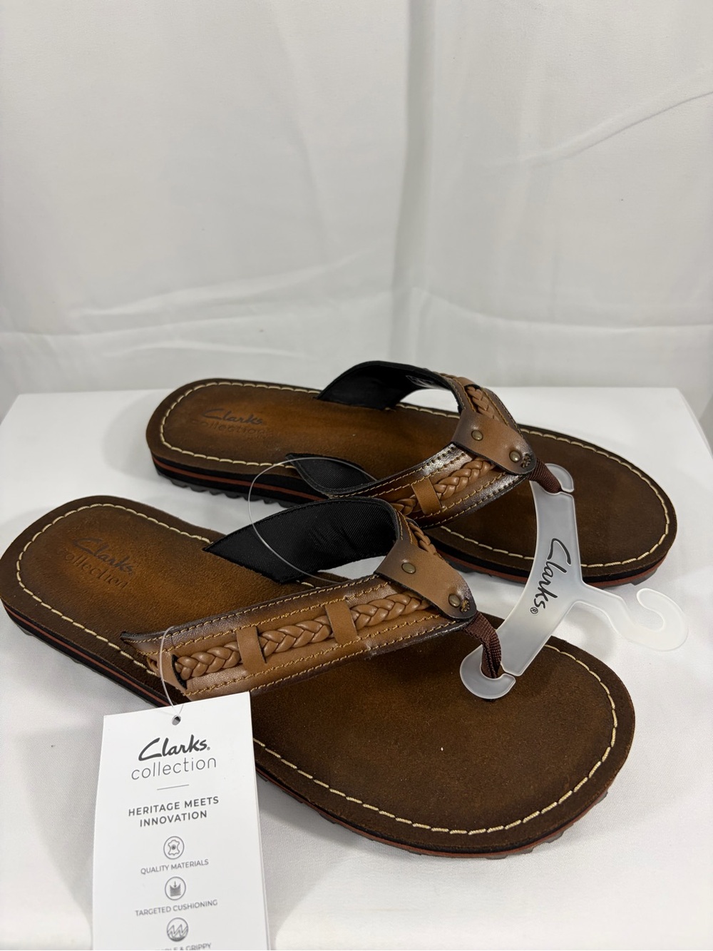NWT Clarks Women’s Size 8 Brown Braided Sandals